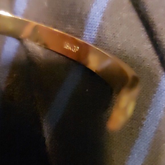 18K Gold  Plated Bracelet - Picture 11 of 12